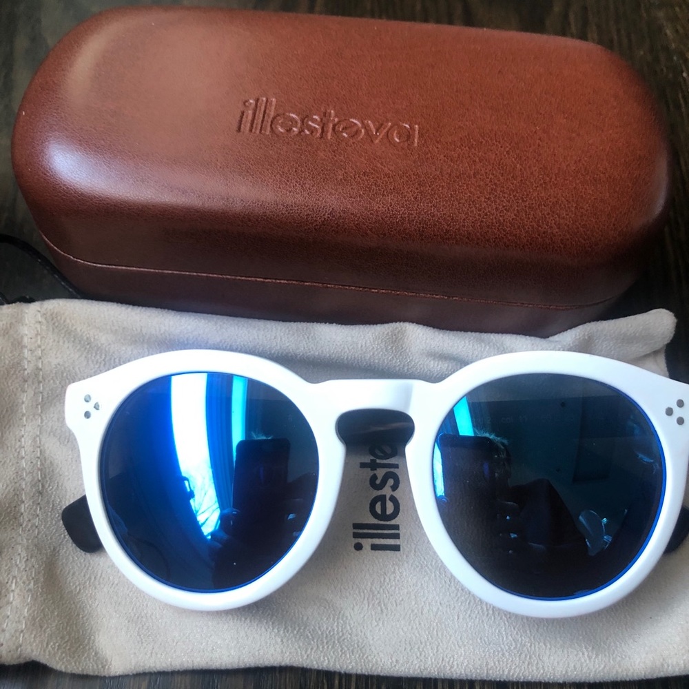 Illesteva sunglasses
